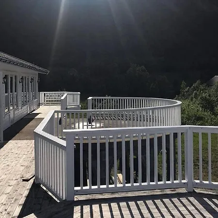 شقة فندقية Senja Living Stonglandseidet