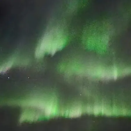 アパートホテル Senja Living Stonglandseidet
