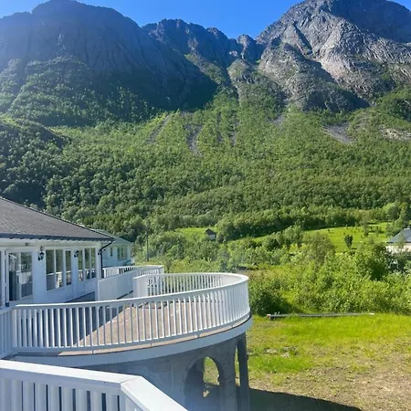 Senja Living *