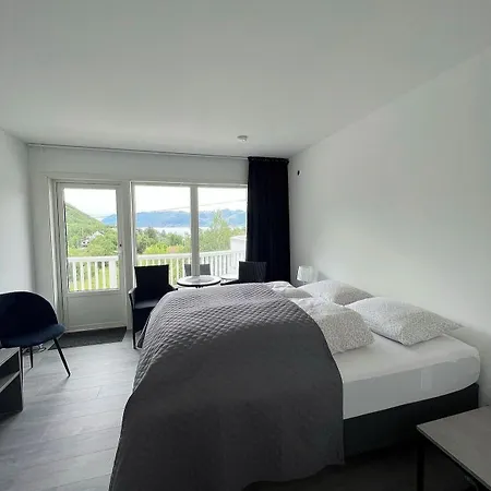 Senja Living Stonglandseidet