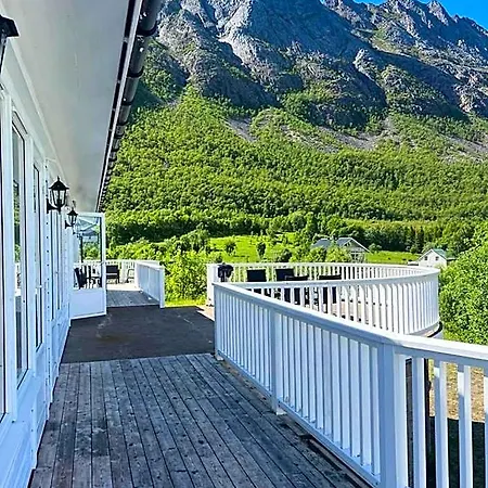 Senja Living アパートホテル