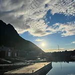 Senja Living Aparthotel Stonglandseidet
