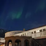 Aparthotel Senja Living Stonglandseidet