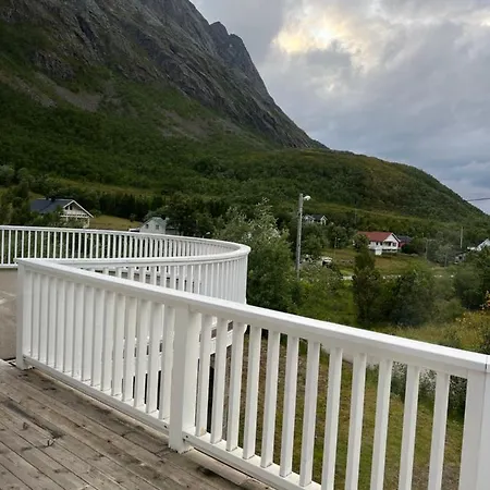 Leilighetshoteller Senja Living Stonglandseidet